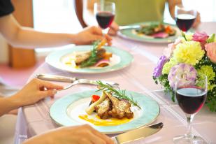 【ユウベル会員様特別企画】テーブルマナーも学べる婚礼料理プレミアム試食会