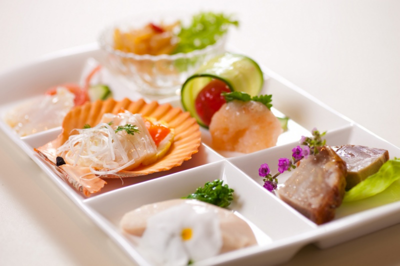 【美味しい料理でおもてなし】