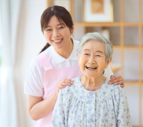 サービス付き高齢者向け住宅 ユーアイ尾ノ上　介護スタッフ